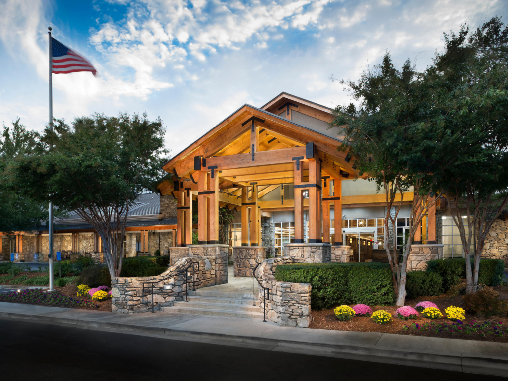 crowne-plaza-resort-asheville-4161691438-4×3 copy